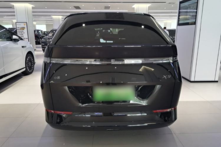 Used XPeng X9 2025 740 Ultra-Long Range Max Rear