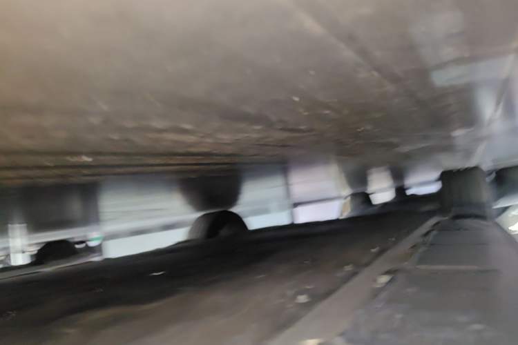 Used XPeng X9 2025 740 Ultra-Long Range Max Right Side Sill