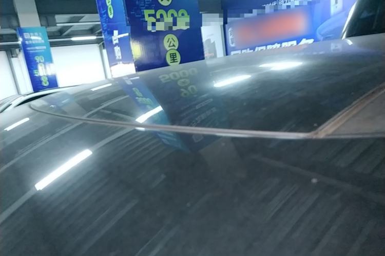 Used XPeng X9 2025 740 Ultra-Long Range Max Roof