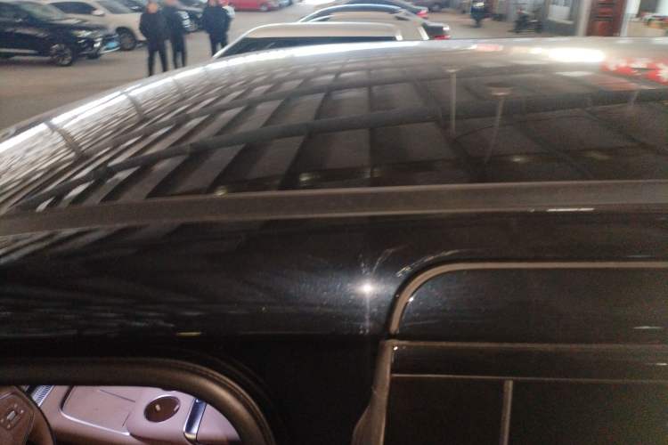 Used XPeng X9 2025 740 Ultra-Long Range Max Roof