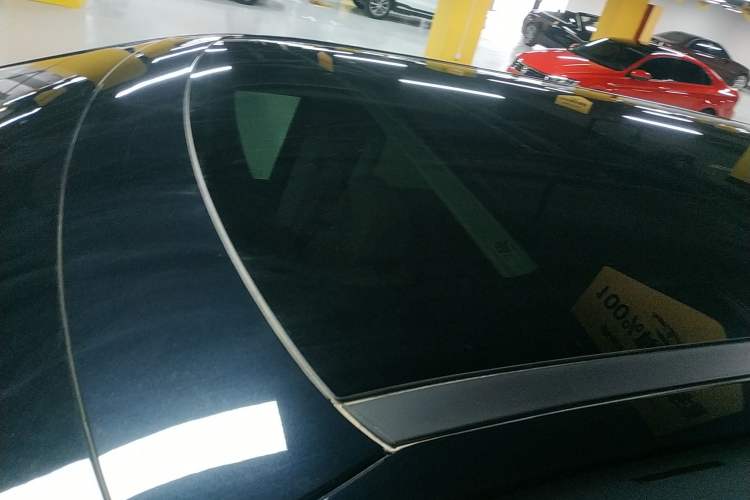 Used XPeng X9 2025 740 Ultra-Long Range Max Roof