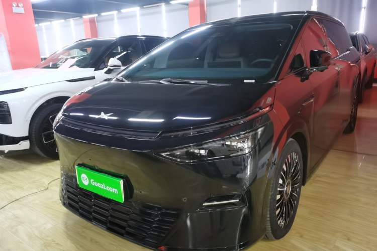Used XPeng X9 2025 740 Ultra-Long Range Max Guazi used car, China used car export, Used car for sale, Used XPeng cars, Cheapest cars for sale, Electric vehicle, New energy car