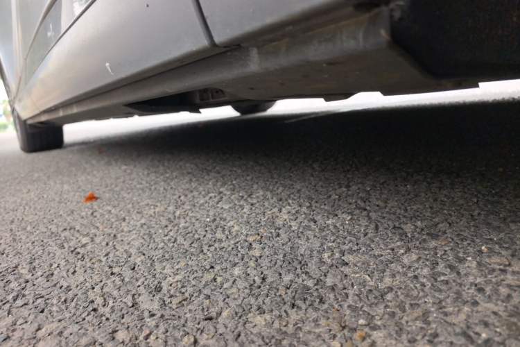 Used XPeng X9 2025 740 Ultra-Long Range Max Chassis Front Right