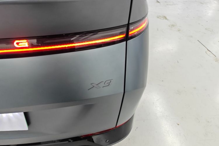 Used XPeng X9 2025 740 Ultra-Long Range Max Right Rear Taillight