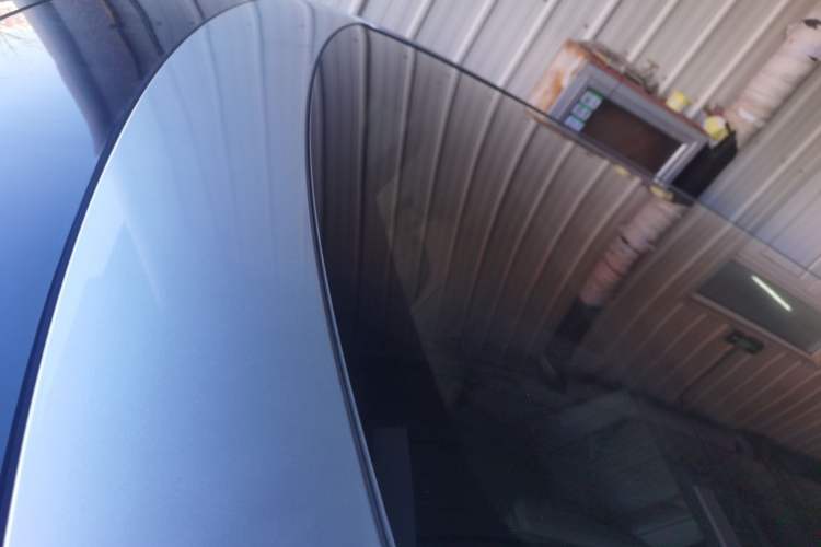 Used XPeng X9 2025 740 Ultra-Long Range Max Roof
