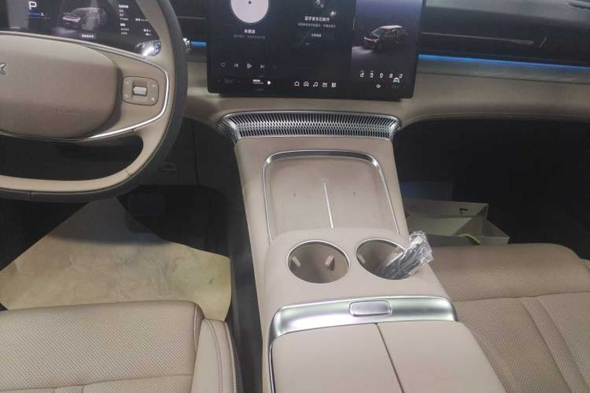 Used XPeng X9 2025 650 Long-Range Max Gear Lever