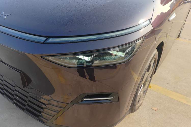 Used XPeng X9 2025 650 Long-Range Max Left Front Headlight