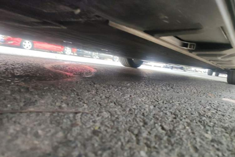 Used XPeng X9 2025 650 Long-Range Max Chassis Rear Right