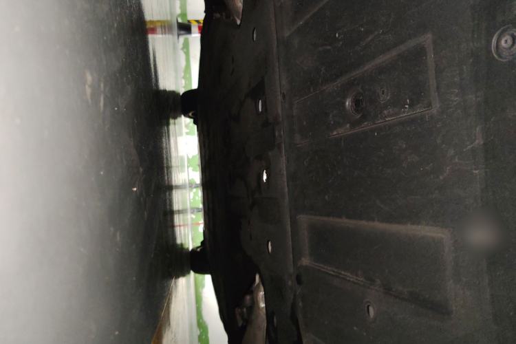 Used XPeng X9 2025 740 Ultra-Long Range Max Chassis Rear