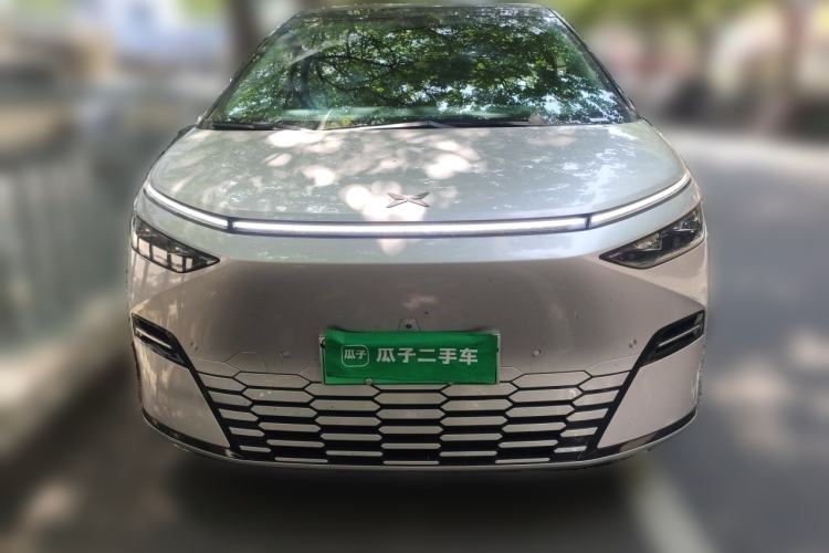 Used XPeng X9 2025 650 Long-Range Max Front