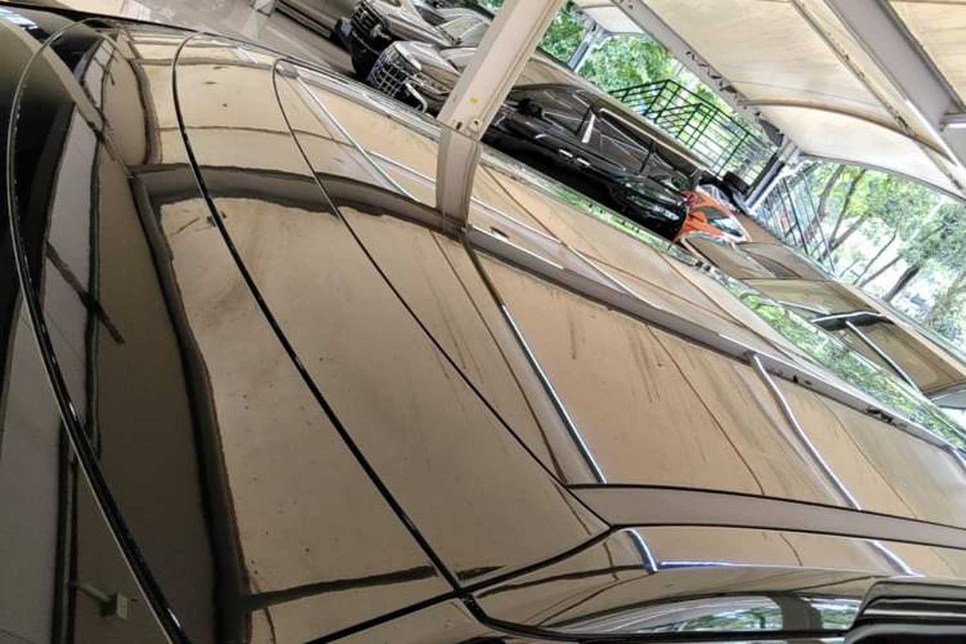 Used XPeng X9 2025 740 Ultra-Long Range Max Roof