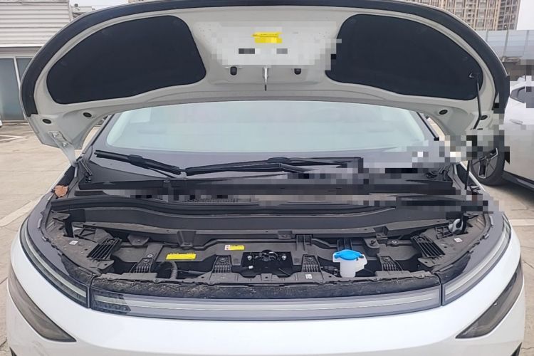 Used XPeng X9 2025 740 Ultra-Long Range Max Engine Bay