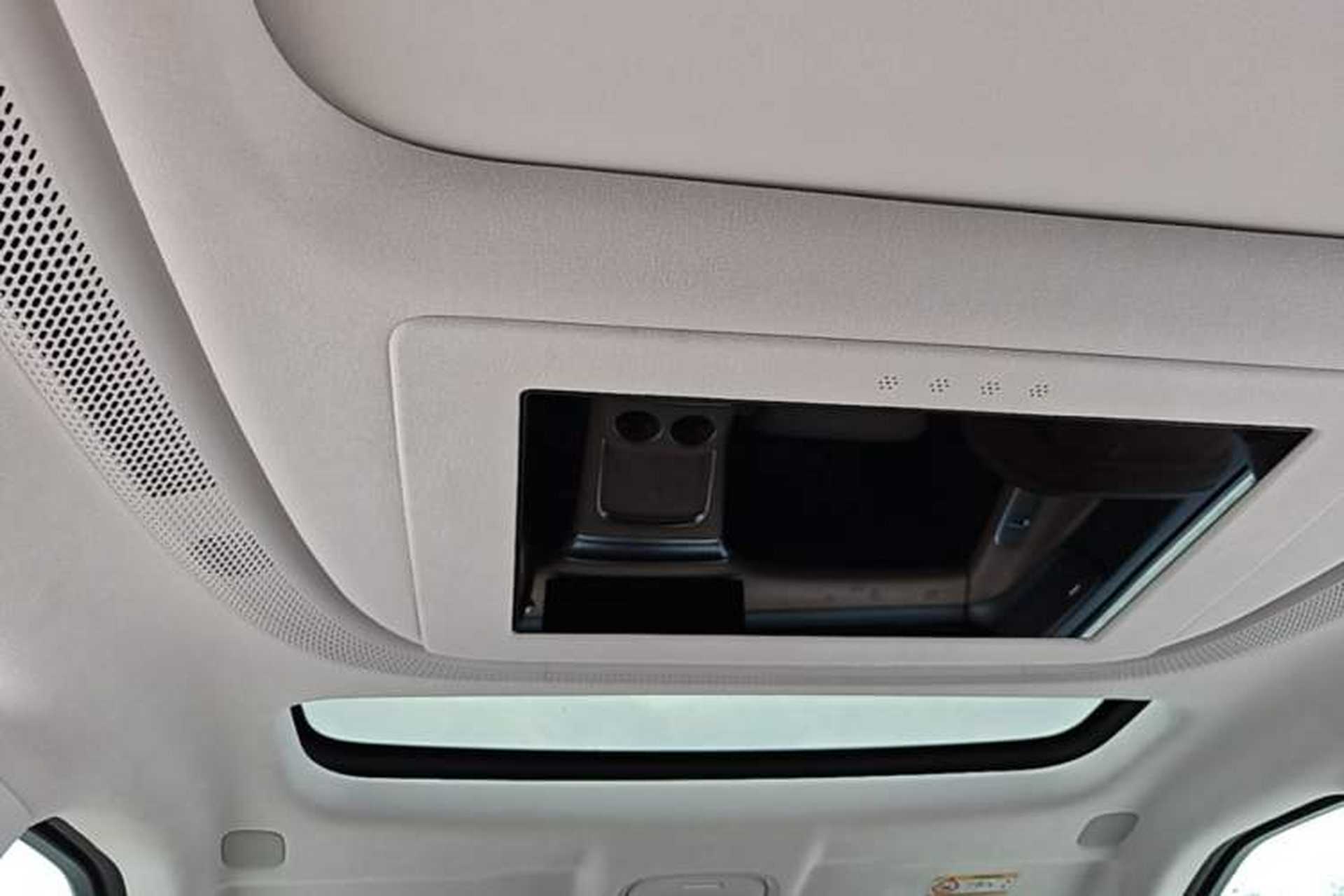 Used XPeng X9 2025 740 Ultra-Long Range Max Headliner