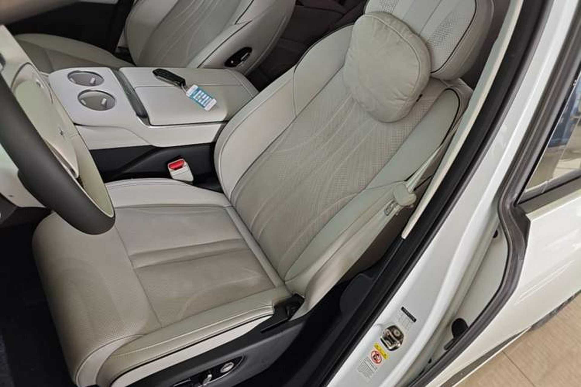 Used XPeng X9 2025 740 Ultra-Long Range Max Left Front Seat