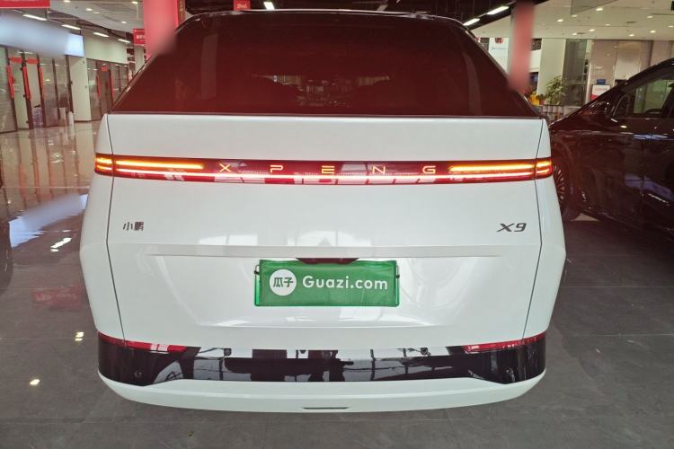 Used XPeng X9 2025 740 Ultra-Long Range Max Rear