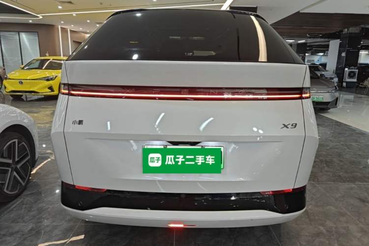Used XPeng X9 2025 740 Ultra-Long Range Max Rear