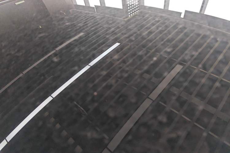 Used XPeng X9 2025 740 Ultra-Long Range Max Roof