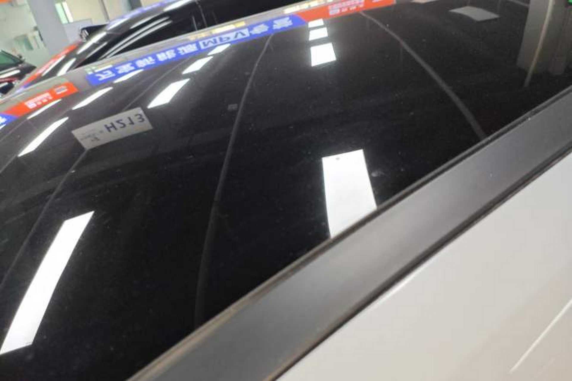Used XPeng X9 2025 740 Ultra-Long Range Max Roof