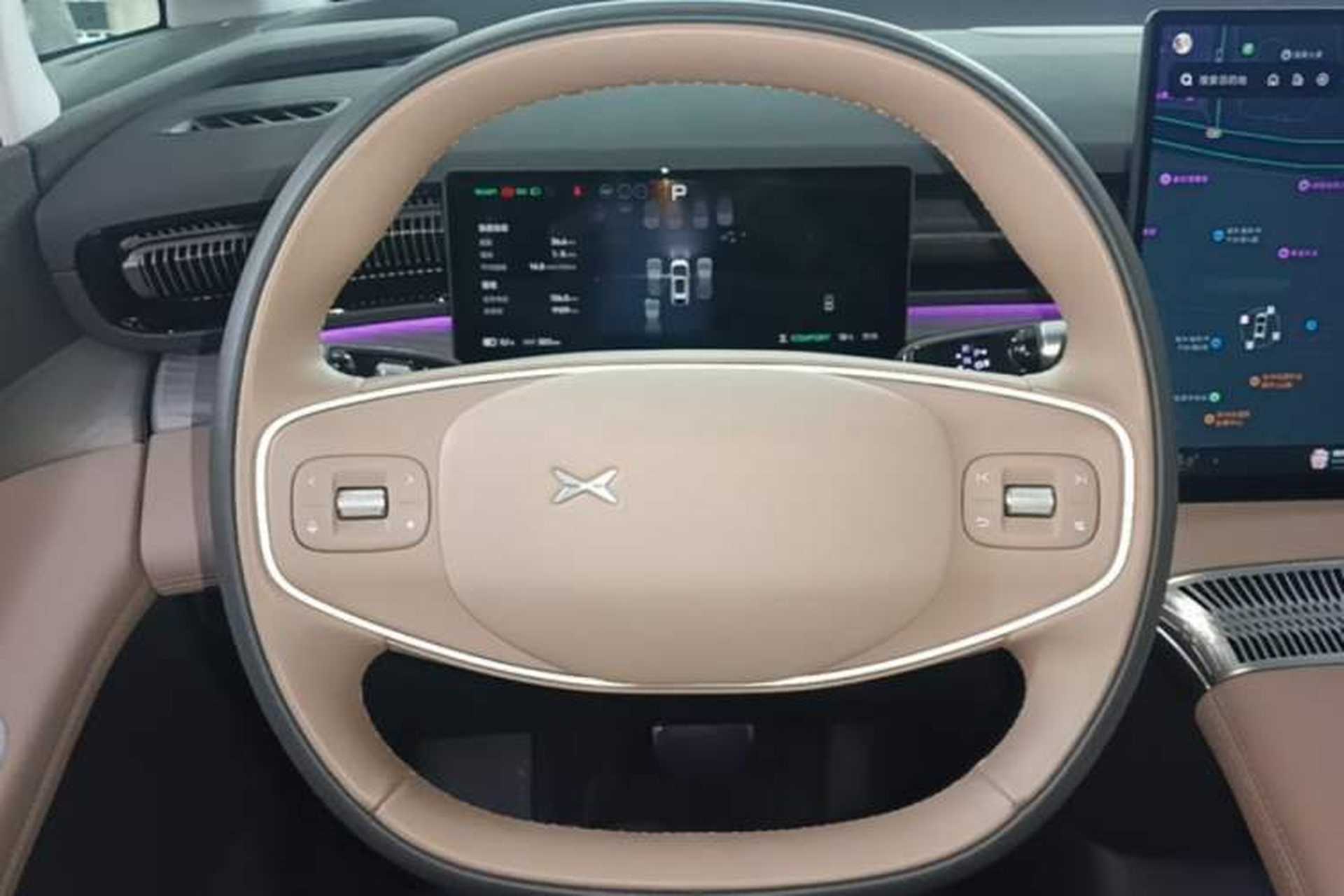 Used XPeng X9 2025 740 Ultra-Long Range Max Steering Wheel
