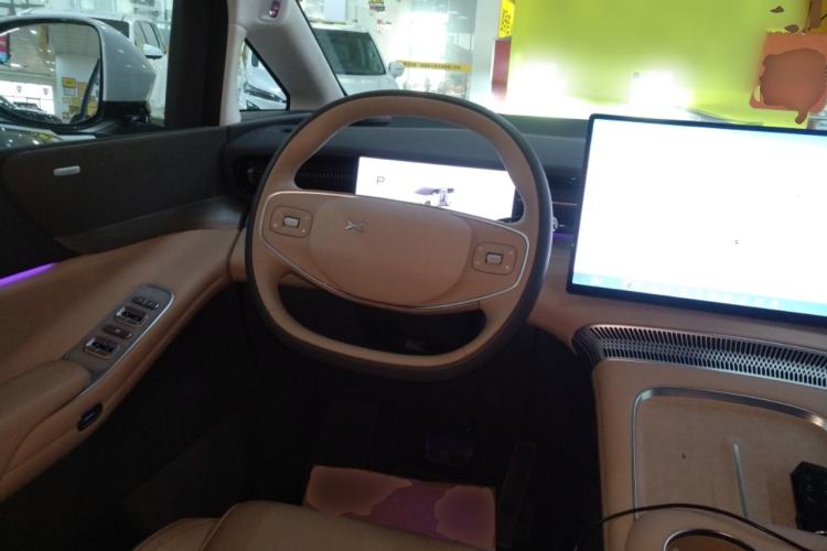 Used XPeng X9  Steering Wheel