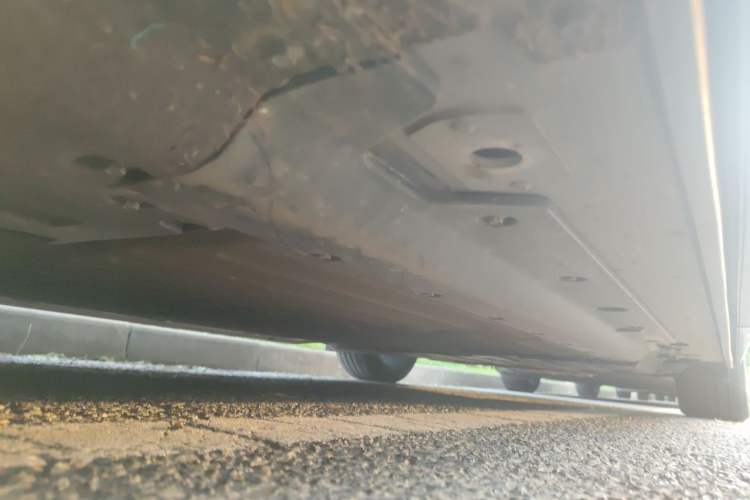 Used XPeng X9 2026 Model—Range-Extended Version 1602 Max Chassis Front Left