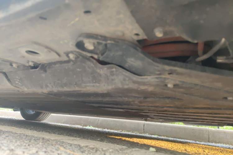 Used XPeng X9 2026 Model—Range-Extended Version 1602 Max Chassis Rear Left