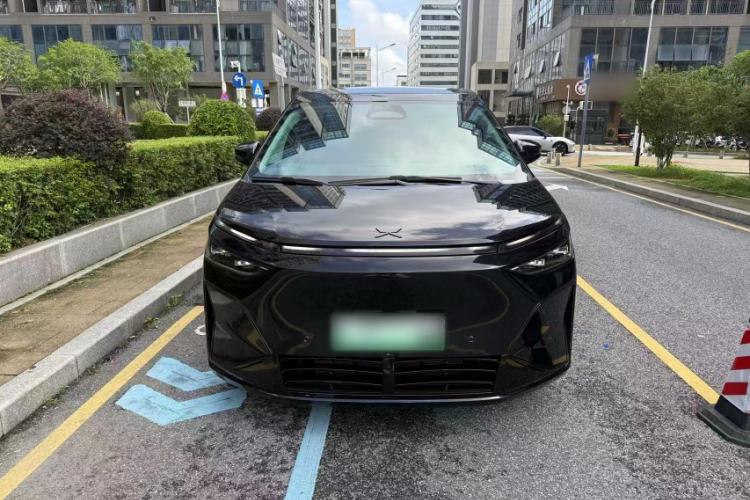 Used XPeng X9 2026 Model—Range-Extended Version 1602 Max Exterior 4