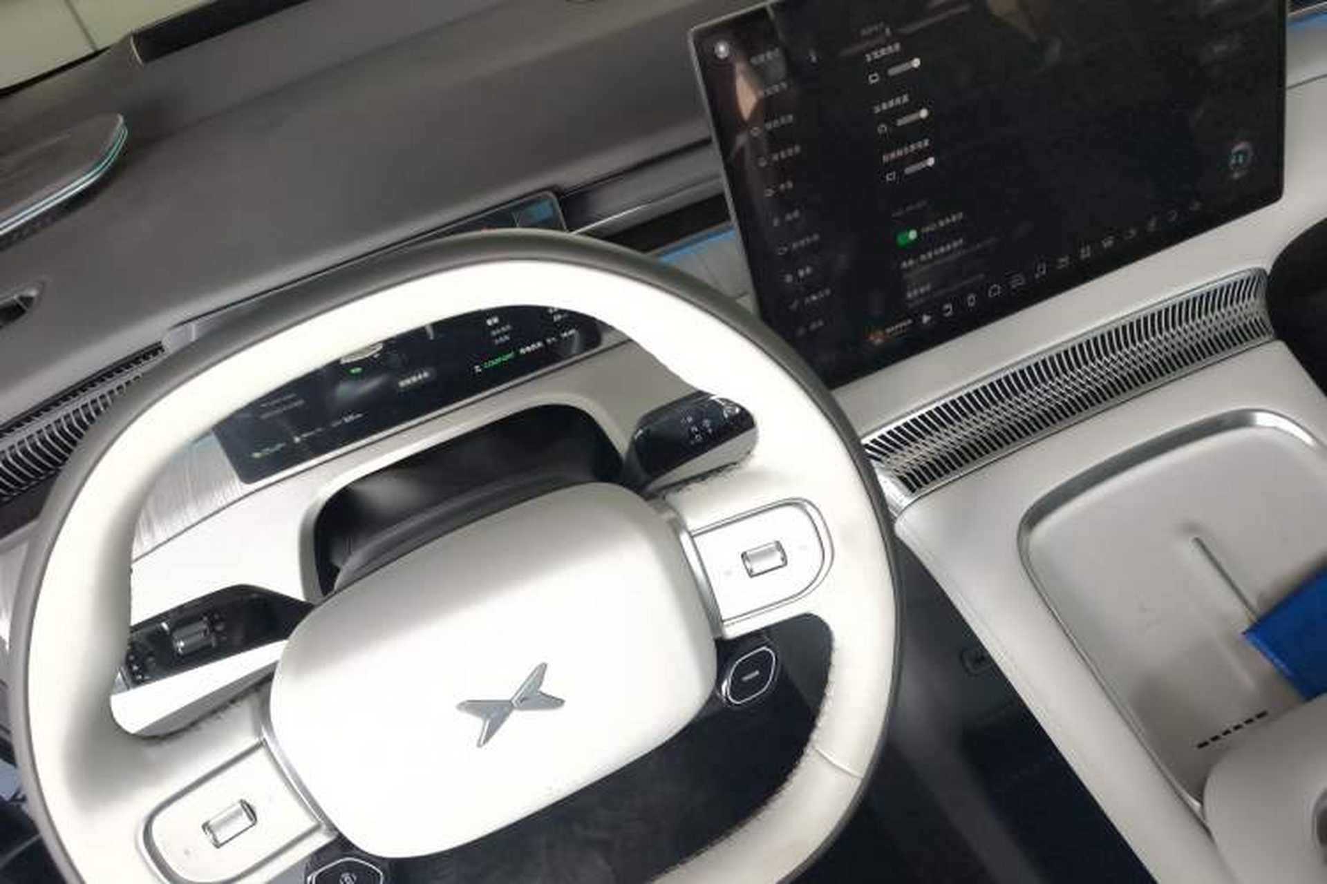 Used XPeng X9 2026 Model—Range-Extended Version 1602 Ultra Gear Lever
