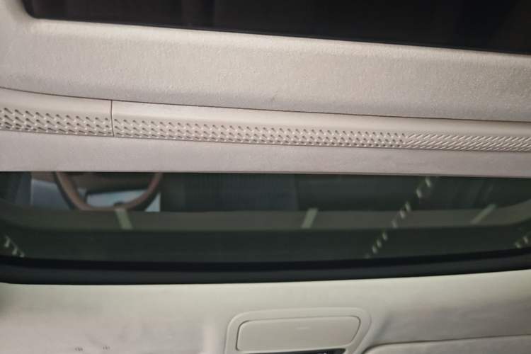 Used XPeng X9 2026 Model—Range-Extended Version 1602 Ultra Headliner