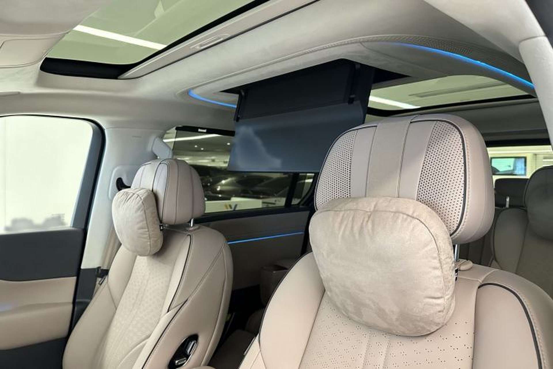Used XPeng X9 2026 Model—Range-Extended Version 1602 Ultra Interior 2