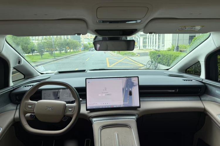 Used XPeng X9 2026 Model—Range-Extended Version 1602 Max Interior 4