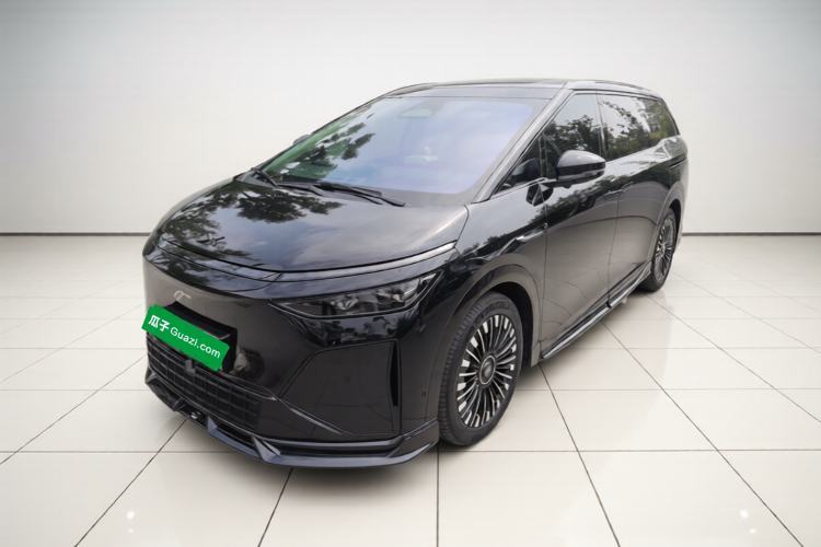Used XPeng X9 2026 Model—Range-Extended Version 1602 Ultra Guazi used car, China used car export, Used car for sale, Used XPeng cars, Cheapest cars for sale