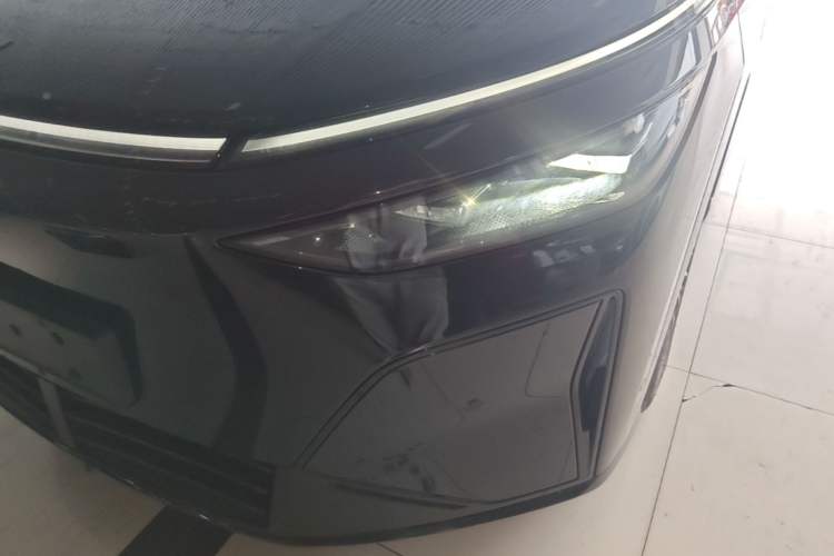Used XPeng X9 2026 Model—Range-Extended Version 1602 Ultra Left Front Headlight