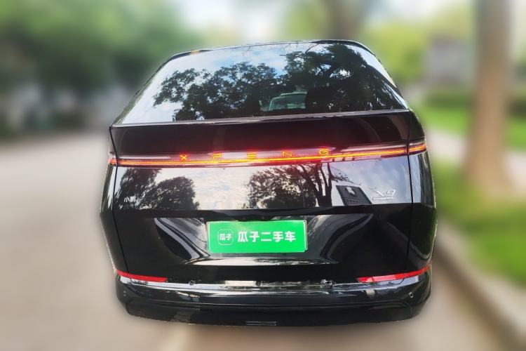 Used XPeng X9 2026 Model—Range-Extended Version 1602 Max Rear