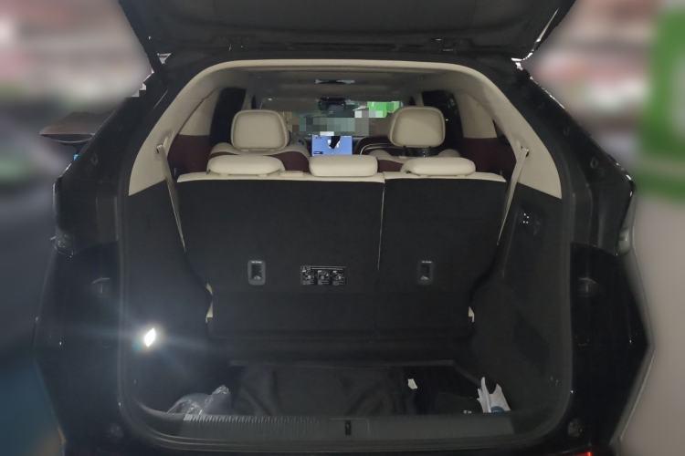 Used XPeng X9 2026 Model—Range-Extended Version 1602 Ultra Trunk