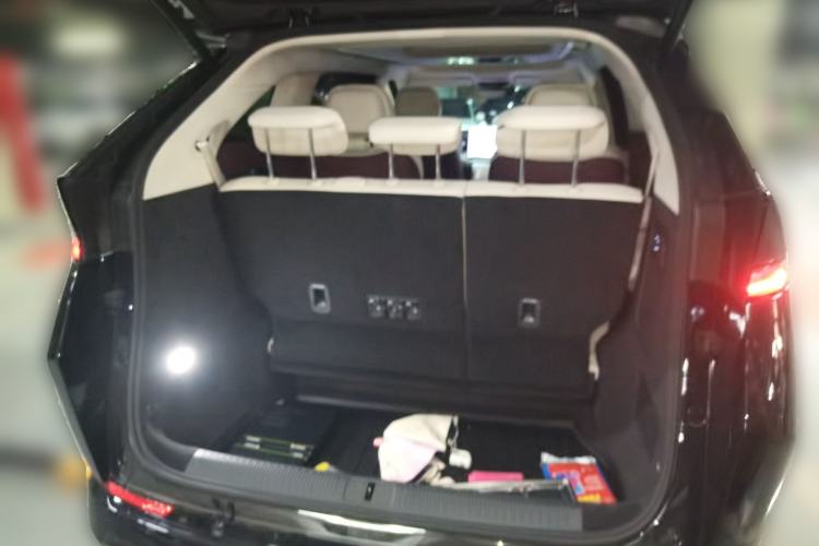 Used XPeng X9 2026 Model—Range-Extended Version 1602 Max Trunk