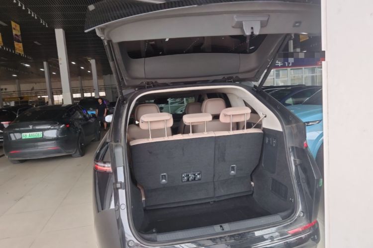 Used XPeng X9 2026 Model—Range-Extended Version 1602 Ultra Trunk