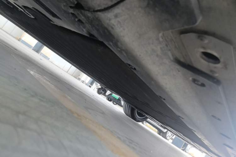 Used XPeng X9 2026 Model—Range-Extended Version 1602 Ultra Chassis Front Left