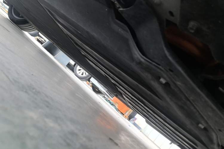 Used XPeng X9 2026 Model—Range-Extended Version 1602 Ultra Chassis Rear Left