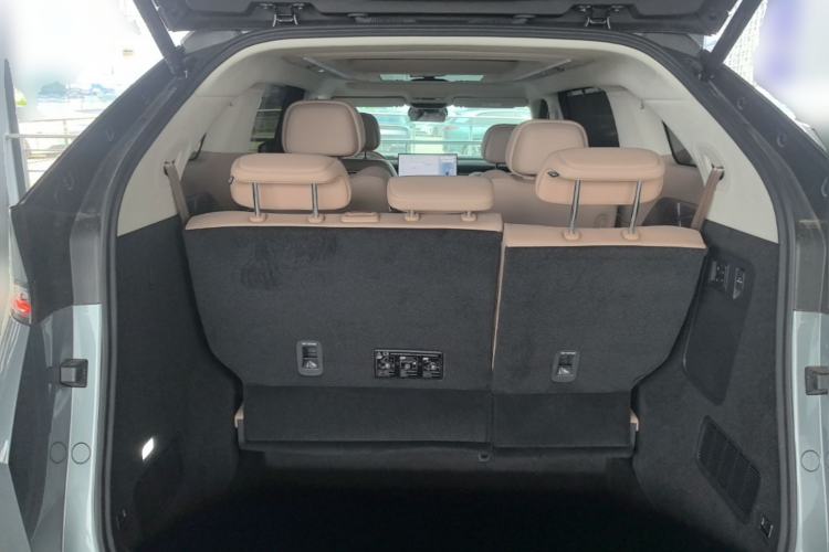 Used XPeng X9 2026 Model—Range-Extended Version 1602 Ultra Trunk