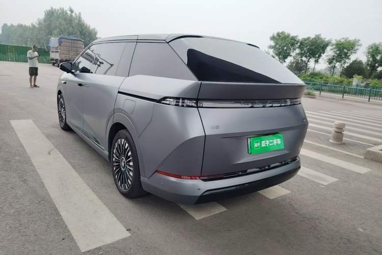 Used XPeng X9 2026 Model—Range-Extended Version 1602 Ultra Exterior 2