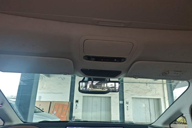 Used XPeng X9 2026 Model—Range-Extended Version 1602 Ultra Headliner