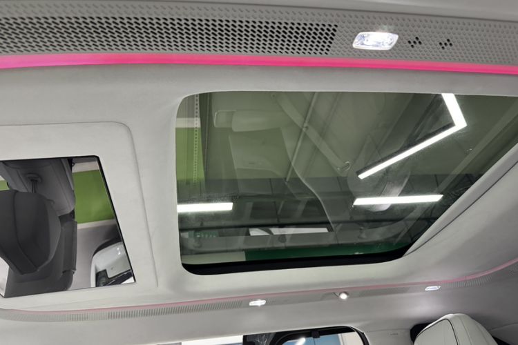 Used XPeng X9 2026 Model—Range-Extended Version 1602 Ultra Headliner