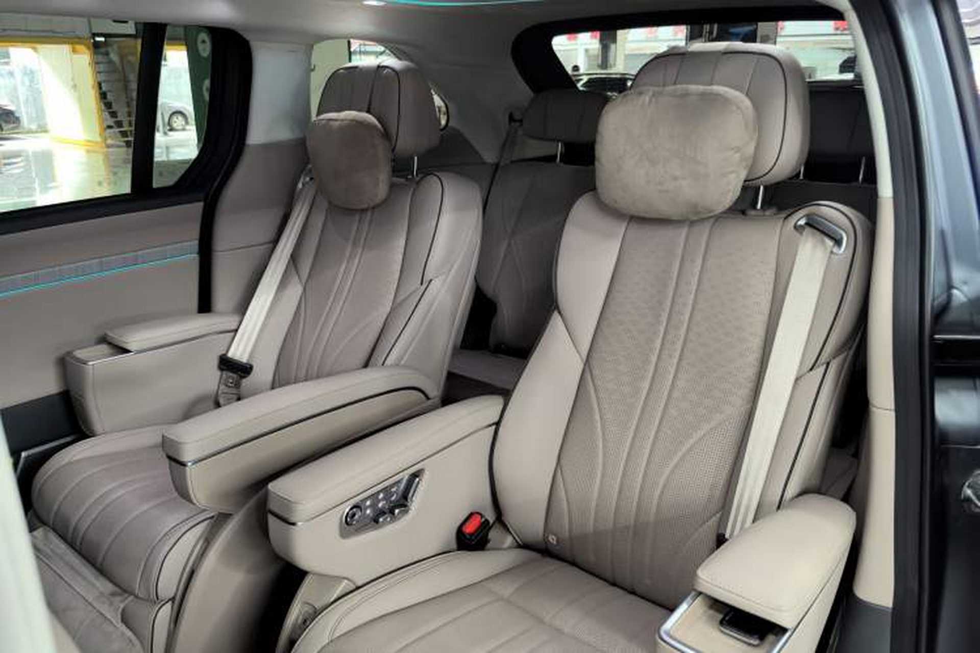 Used XPeng X9 2026 Model—Range-Extended Version 1602 Ultra Interior 4