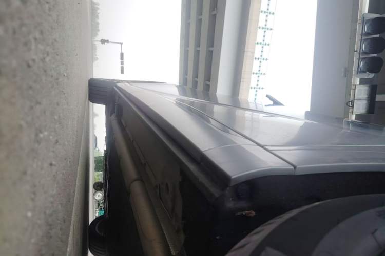 Used XPeng X9 2026 Model—Range-Extended Version 1602 Ultra Right Side Sill