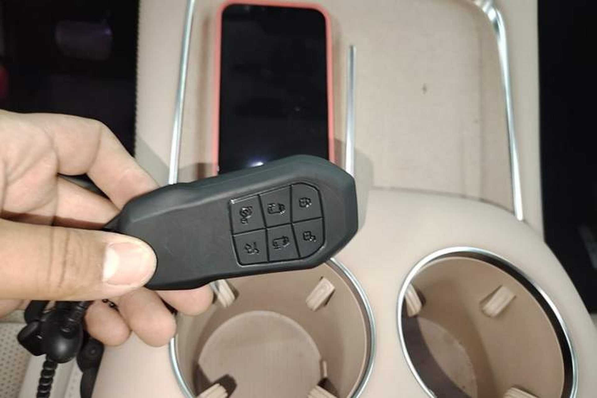 Used XPeng X9 2026 Model Pure Electric 650 Ultra Vehicle Key
