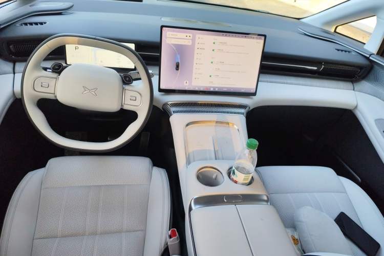 Used XPeng X9 2026 Model—Range-Extended Version 1602 Ultra Center Console