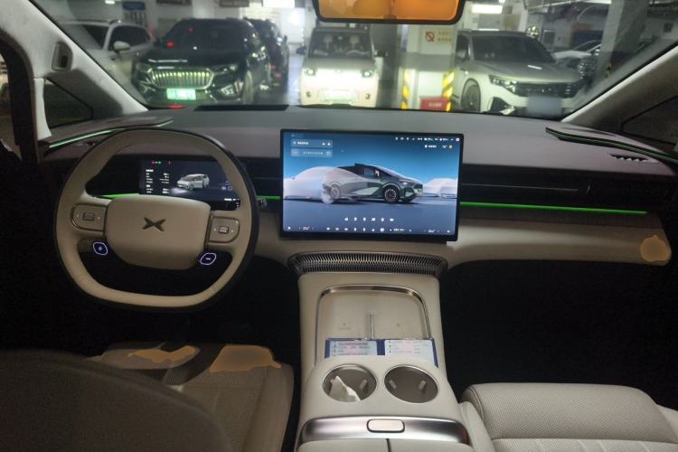 Used XPeng X9 2026 Model—Range-Extended Version 1602 Ultra Center Console