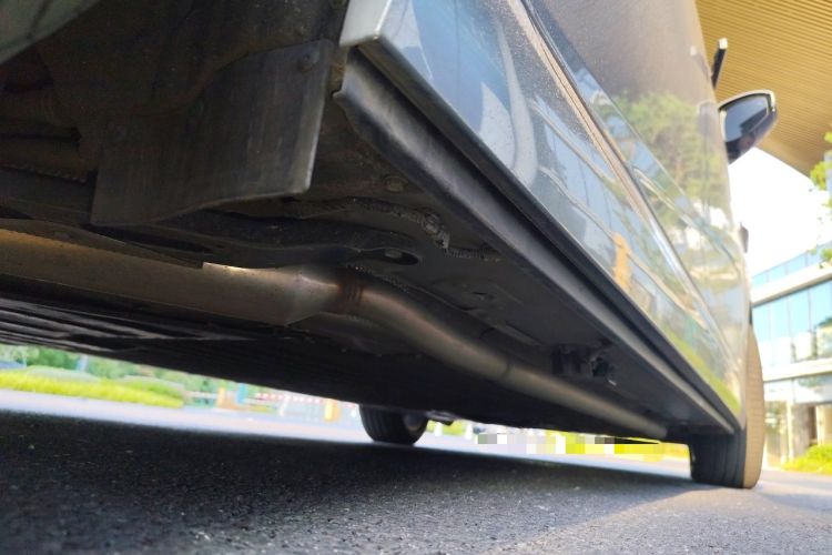 Used XPeng X9 2026 Model—Range-Extended Version 1602 Ultra Chassis Rear Right