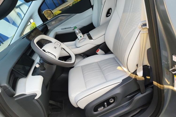 Used XPeng X9 2026 Model—Range-Extended Version 1602 Ultra Left Front Seat